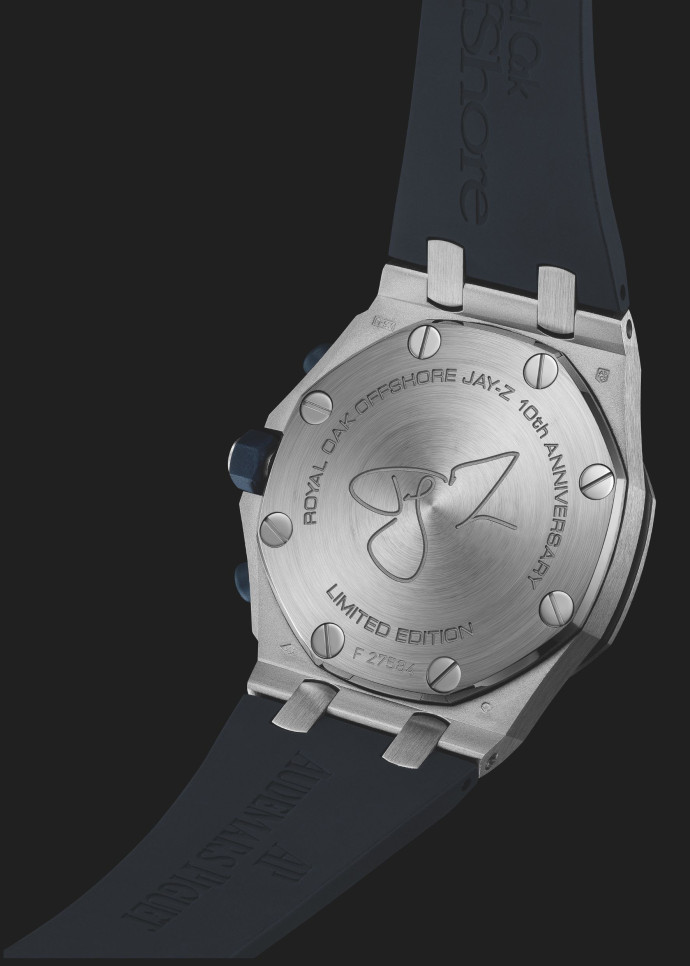 La signature de Jay-Z au dos de la montre Royal Oak Offshore « Jay‑Z 10th Anniversary ».