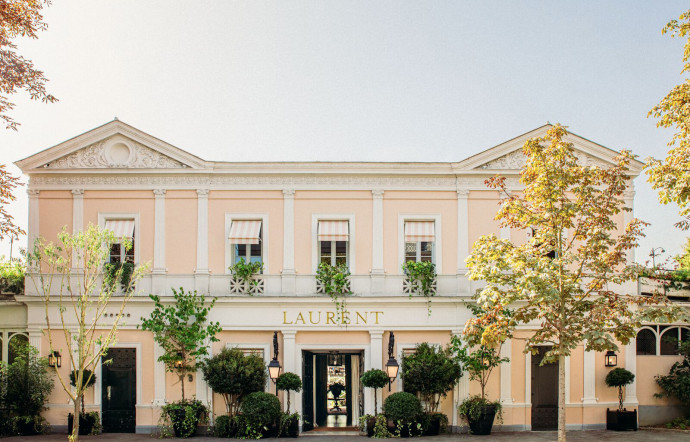 La façade rose du Laurent, aujourd’hui.