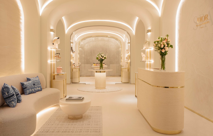 spa unique au monde plaza athénée