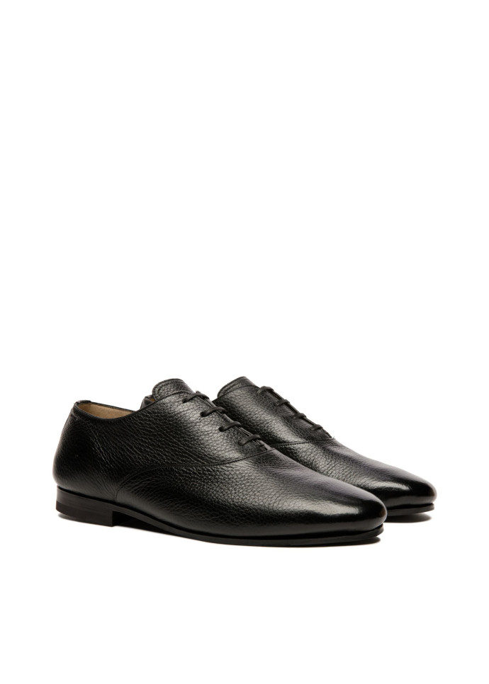 Le richelieu ultrasouple de Bally.
