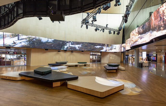 Une salle dont le design est inspiré de l’art japonais.