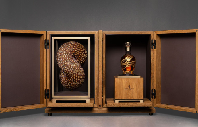 Depuis plusieurs années, les collaborations foisonnent entre les marques de whisky et l'art, de Talisker à Cardhu, 2023 - TGL