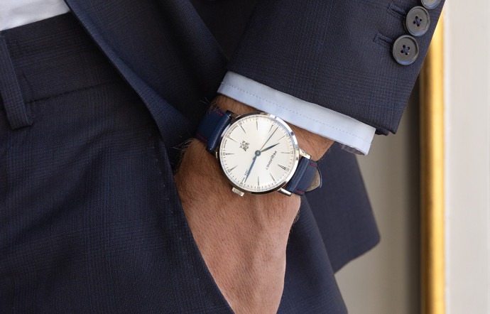 pequignet montre emmanuel macron président présidence de la république