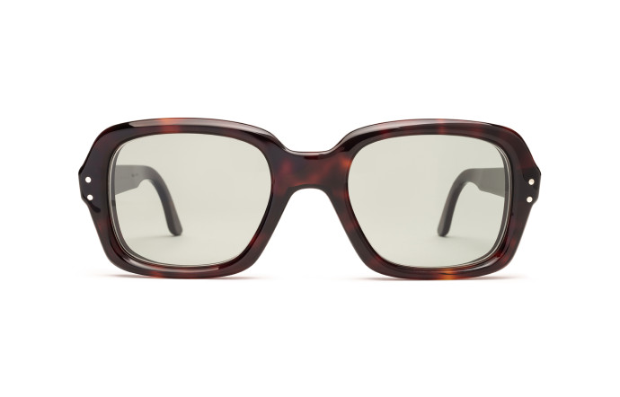 Lunettes Wallace, prix sur demande.