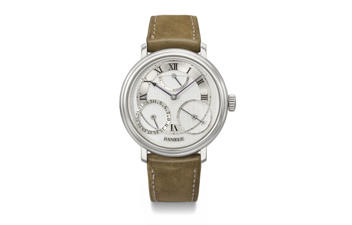 10- George Daniels, modèle anniversaire, No. 00, mouvement co-axial, en argent. CHF 1,860,000 (1,97 millions d’euros).