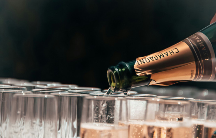 Fruit de l’assemblage de plusieurs vins, les champagnes bruts sans année signent l’âme d’une maison. Sélection en images, 2024 - TGL