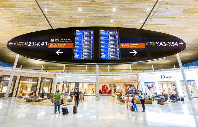Solari, Place des trésors au Hall K du Terminal 2 E à Paris-Charles de Gaulle.