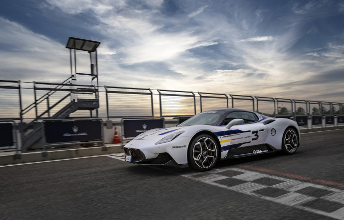 maserati experience modena
