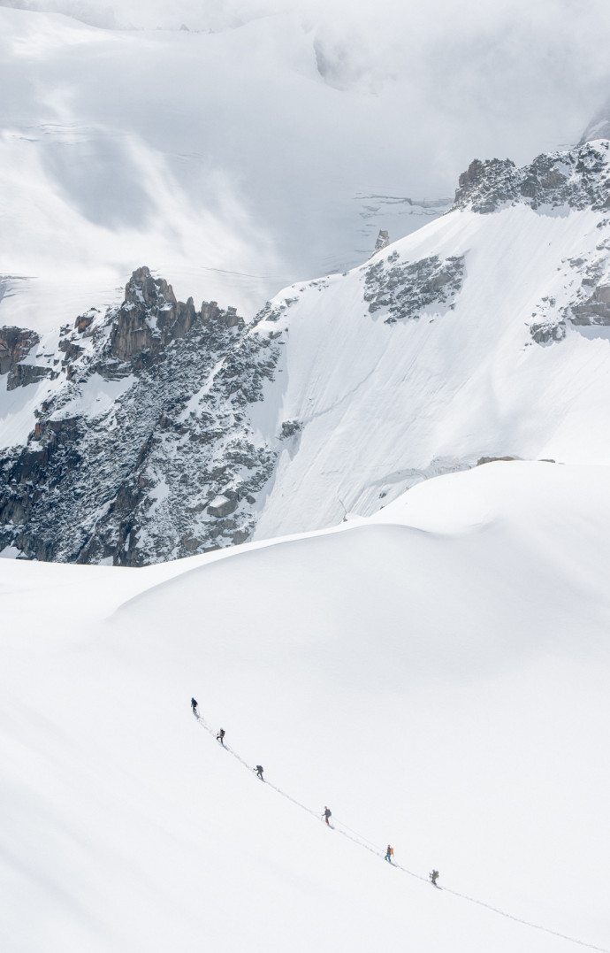 Décor de carte postale pour ces alpinistes ©Andersson
