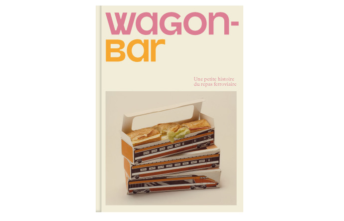 « Wagon-Bar, une brève histoire du repas ferroviaire », aux éditions Textuel, par Arthur Mettetal et Jean-Pierre Willot. 29 euros.