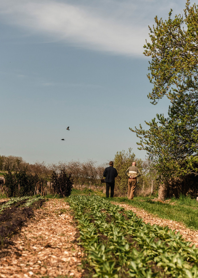 Bornholm, surnommée Sunshine Island par les initiés, se transforme en un incroyable potager sauvage où il suffit de se pencher pour ramasser produits et idées.