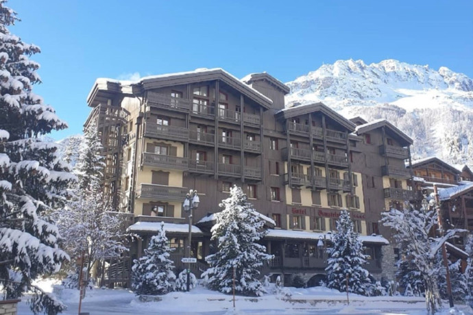 L’hôtel Les 5 frères à Val-d’Isère.