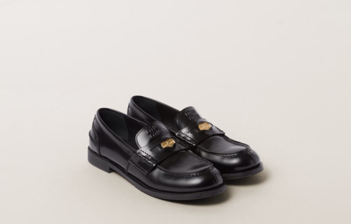 mocassins miu miu