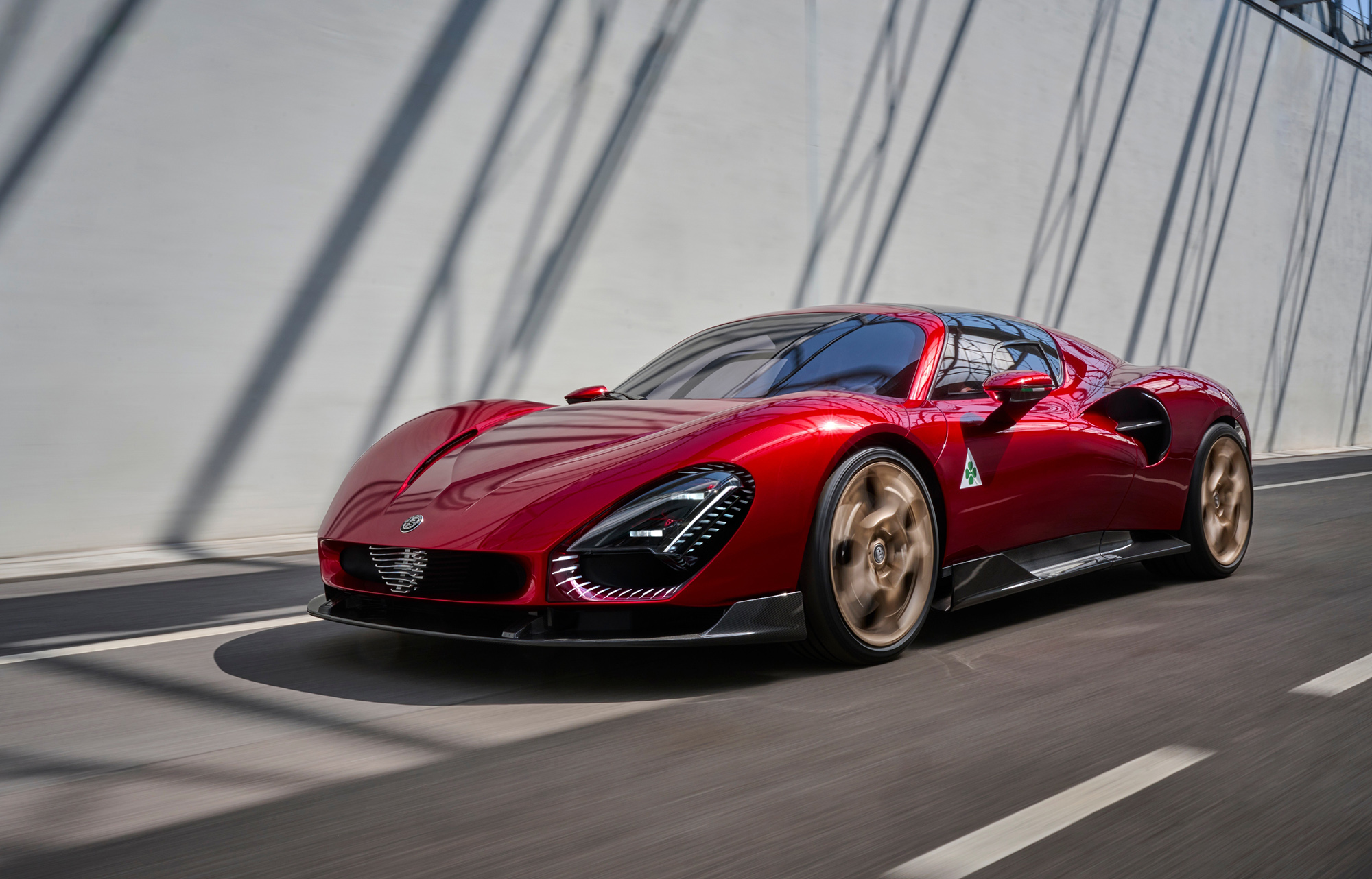 alfa romeo stradale 33 car red voiture rouge de légende
