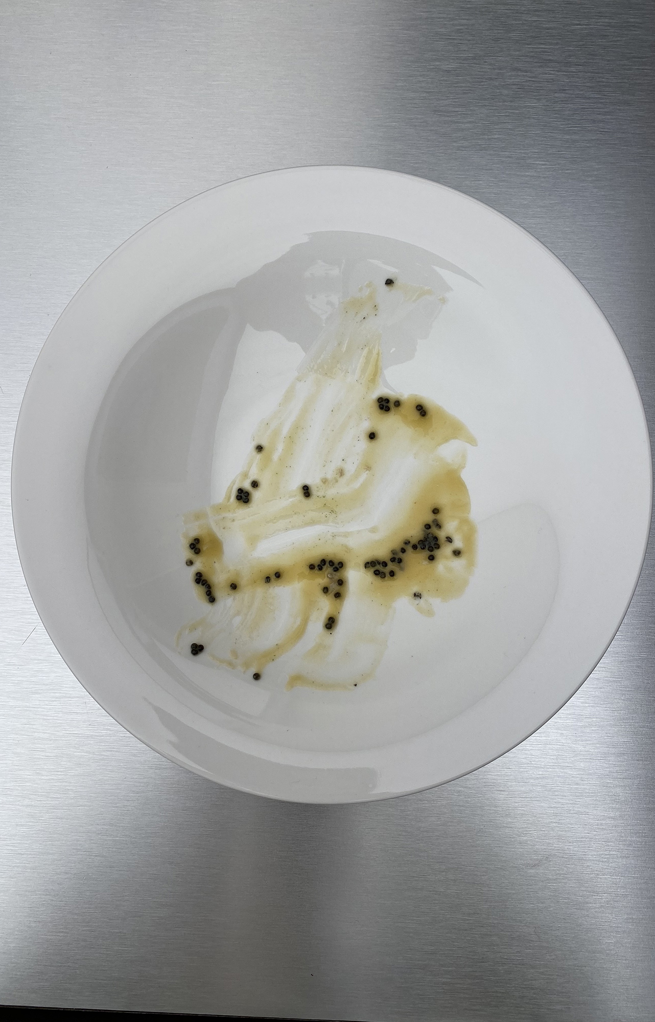 les assiettes sales de harry nuriev
